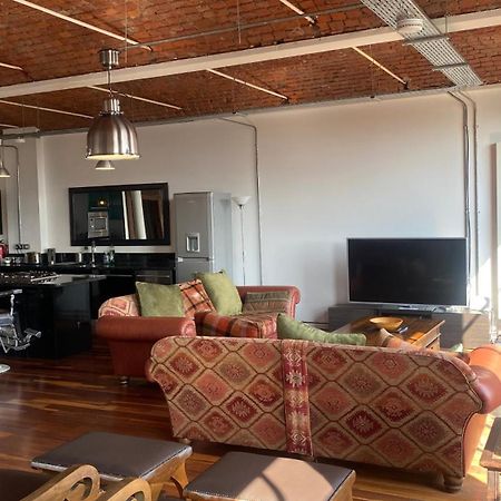 Loft Apartment Port Glasgow Eksteriør bilde